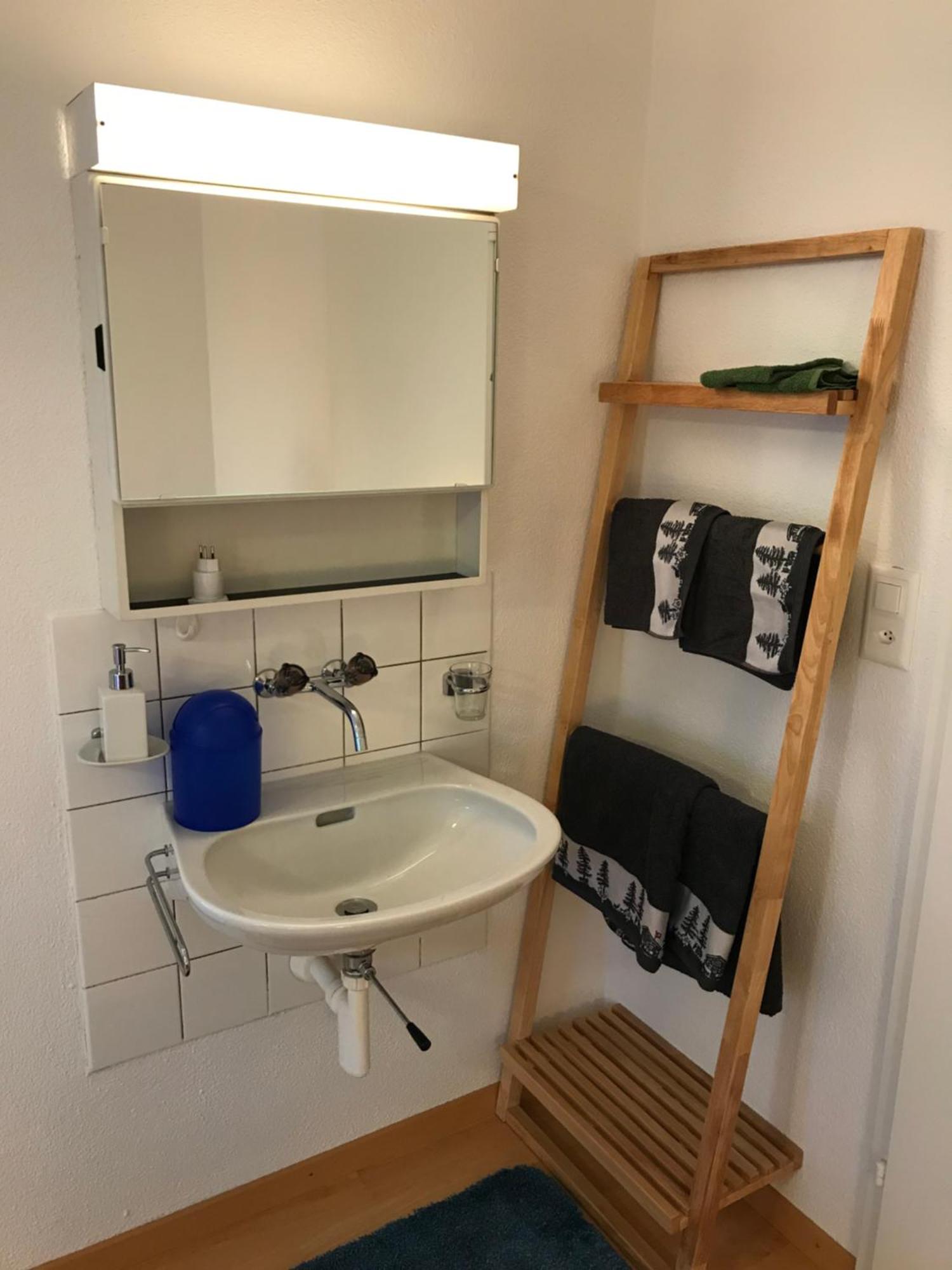 Guest Room Zollikon Zuerich Екстер'єр фото
